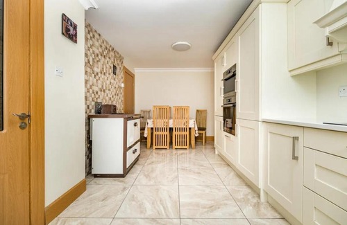 Tullamore Apartamento | WOOD PLACE