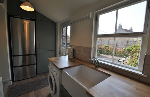 Pittenweem Cabaña | Wood's Neuk-stunning character cottage, East Neuk