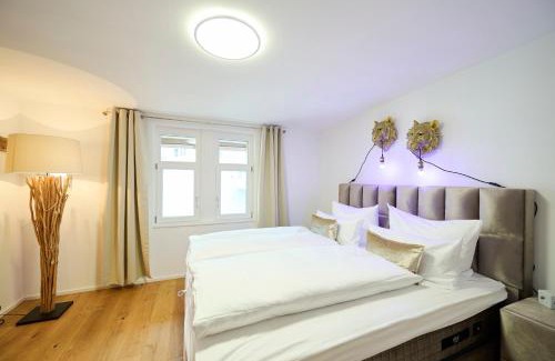 Markdorf Apartamento | WOOD WORLD Luxury III Massage - Tischkicker - Parken - Küche - Light Show - Trambolin
