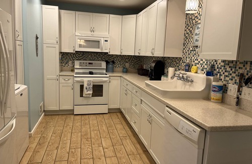 Princes Lakes Cabaña | Wooded Lake Front Cottage On A Quiet Lake