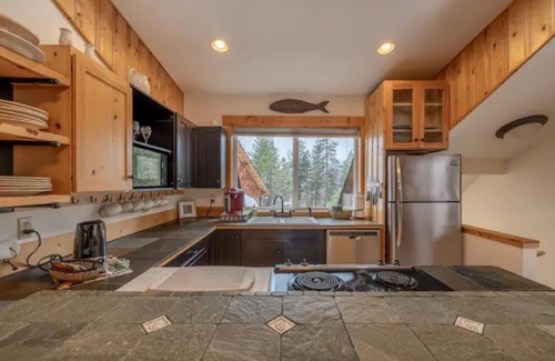 Leavenworth Apartamento | Wooded Retreat Guesthouse on 5 AC yet within 3min of downtown Leavenworth!