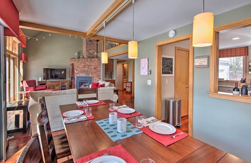 Grantham Casa | Wooded Waterfront Grantham Home < 10 Mi to Ski!
