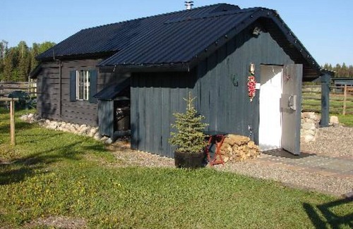 Prince George Cabaña | Woodhouse Cottages and Ranch - El antiguo Logbarn
