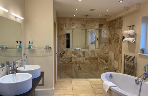 Spalding Hotel | Woodhouse Farm Lodge