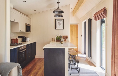 Upton upon Severn Apartamento | Woodland Cabin - Luxury Cottages