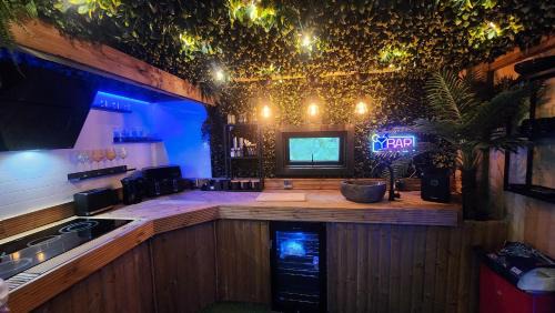 Churchtown Apartamento | Woodland Escapes Glamping - Utopia