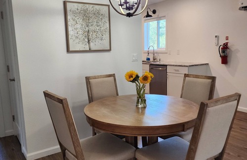 Mariposa Casa | Woodland Pines