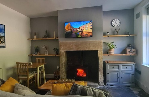 Hebden Bridge Casa | Woodland View by the Canal Hebden Bridge