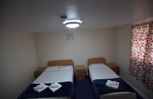 Clementswood Hotel | Woodlands Lodge Ilford