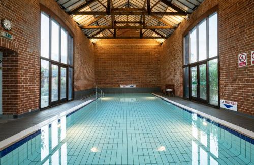 Sculthorpe Casa | Woodpecker