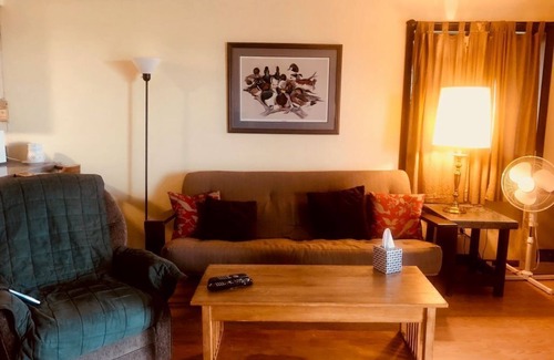 Homer Apartamento | Suite modesta en el centro de Homer, a poca distancia de todas las atracciones