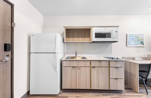 Bluffdale Hotel | Woodspring Suites Bluffdale Salt Lake City