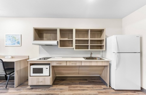 Bluffdale Hotel | Woodspring Suites Bluffdale Salt Lake City