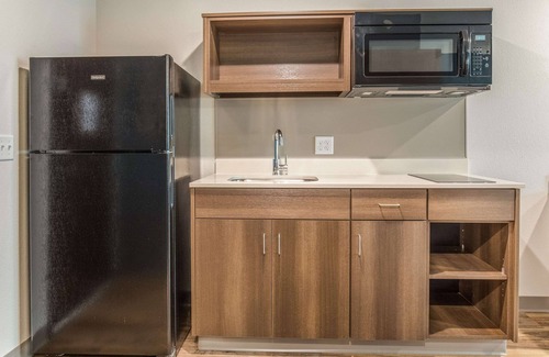 Greenville - Spartanburg Hotel | WoodSpring Suites Greenville Haywood Mall