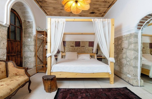 Tokoglu Hotel | Woodstock Alaçatı