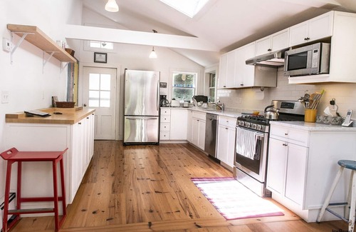 Lake Hill Casa | Woodstock - Privada de 8 habitaciones Casa aislada, Arroyo privado con AC