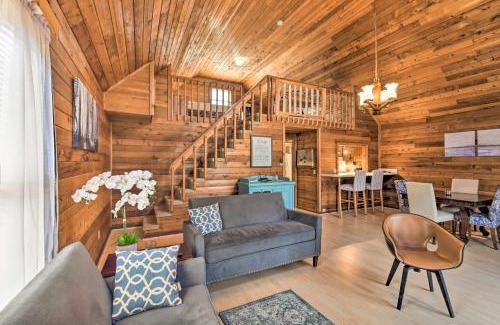 Blue Ridge Casa | Woodsy Blue Ridge Retreat, 3 Mi to Downtown!