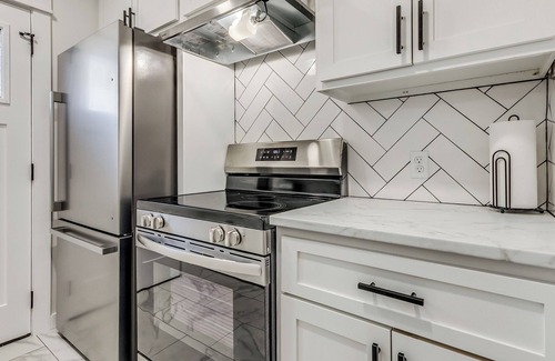 Bartlesville Apartamento | Work, Rest & Recharge – Downtown Home w/ Washer & Dryer
