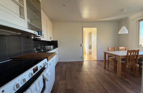 Bohus Apartamento | Workers home 12 Beds - 3 Bath - Bohus - All-inclusive