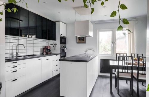 Gothenburg Apartamento | Workers Home 4BR - 2 bath - Parking lot - All-inclusive