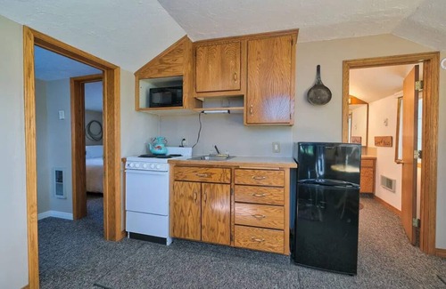 Swan Valley Apartamento | Wrangler 2 bedroom cozy cabin with hammock