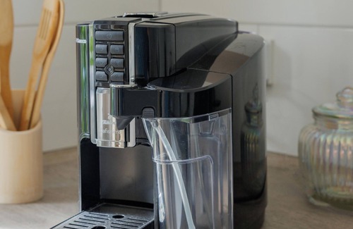 Schoenefeld Apartamento | Wunderschöne Wohnung mit Terrasse Nähe Airport BER