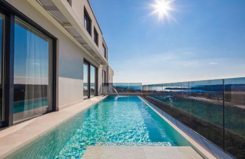 Podstrana Villa | www VillaGoldenHill com