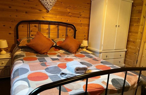 Westbrook Court Casa | Wye View Lodge, Hay View Lodges