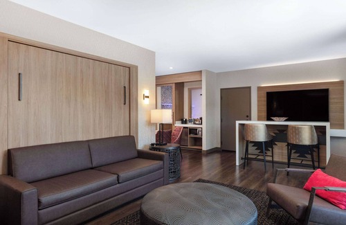 Redwood Valley Hotel | Wyndham Garden Redwood Valley/Ukiah