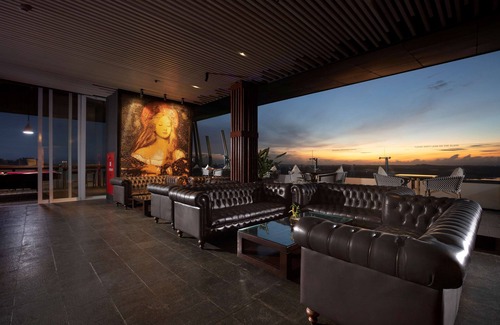 Batam Hotel | Wyndham Panbil Batam