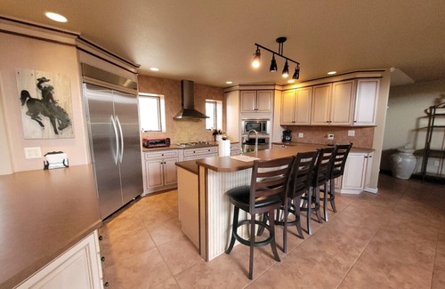 Casper Casa | Wyoming views - Spacious Home on beautiful gated grounds