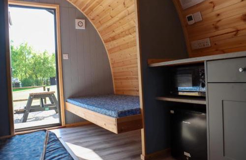 Lancaster Otro | Wyreside Lakes Glamping Pods