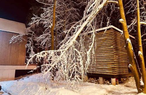 Bodzentyn Casa | Wzgórza Kunowskie - domy na wynajem z basenem, baliami i saunami