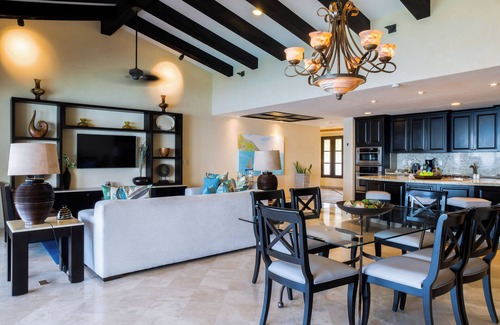 Amapas Complejo | Xmas 12/19-26/2026 OCEANFRONT 3-bedroom PH w/wifi in 5 Star Resort in PV