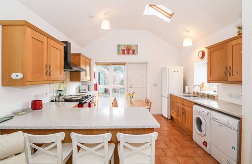 Bont Newydd Cabaña | Y Buarth