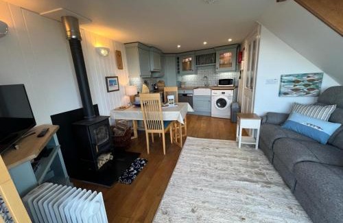 New Quay Casa | Y Stabl