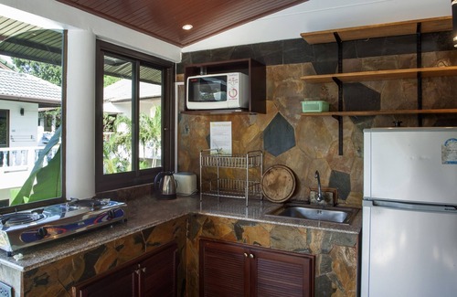 Rawai Hotel | Ya Nui Resort