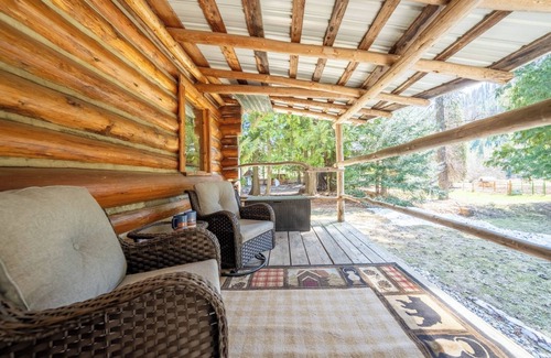 Troy Cabina | Yaak Riverfront Cabin - Hunting, Fishing & Family Get Away!