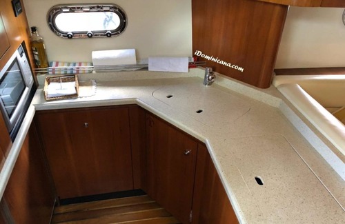 Bavaro Alquiler De Eote | Yate Tiara 47 pies. Navega y relájate a la isla Saona