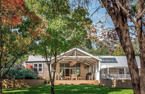 Yallingup Siding Casa | Yallingup Homestead - Lakeside Rural Retreat