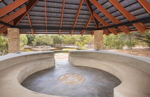 Yallingup Casa | Yallingup Retreat - *Romantic, overlooking a lake, secluded*