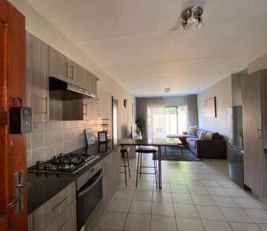 Germiston Apartamento | Yanaz Place