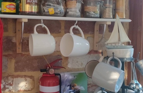 Yanchep Cabaña | Yanchep Seaside Cottage nPet Friendly