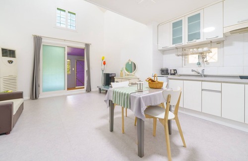 Seojong Casa | Yangpyeong Beulleosseom pet spa Pension