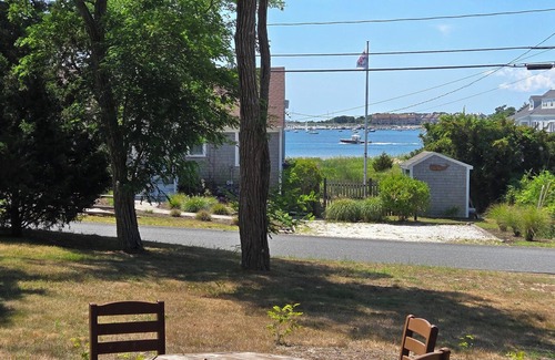 West Yarmouth Casa | Yarmouth Cottage by the Bay