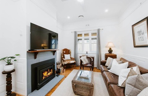 Central Mudgee Casa | Yarranvale on Gladstone - A Gorgeous Country Abode