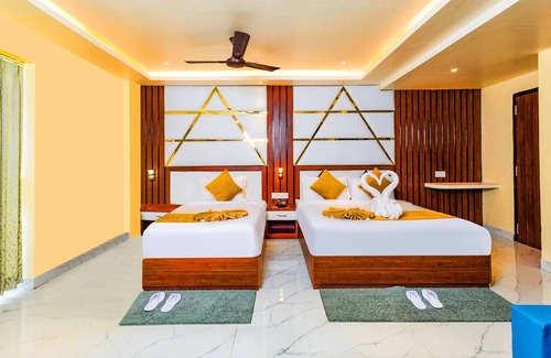 New Digha Hotel | Yashshree Bangla Queen