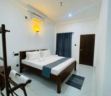 Kathaluwa Hotel | Yathi'S Surf rest