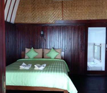 Gili Meno Casa | Yaya Bungalows Blue Coral