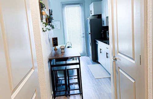 East Ybor Apartamento | Ybor Hip Luxury Apmt next to brewery - mins to dwntwn ybor-TPA-Raymond James